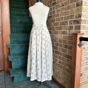VTG 80s Retro Cream & Pink Cottagecore Floral Prairie Pleated